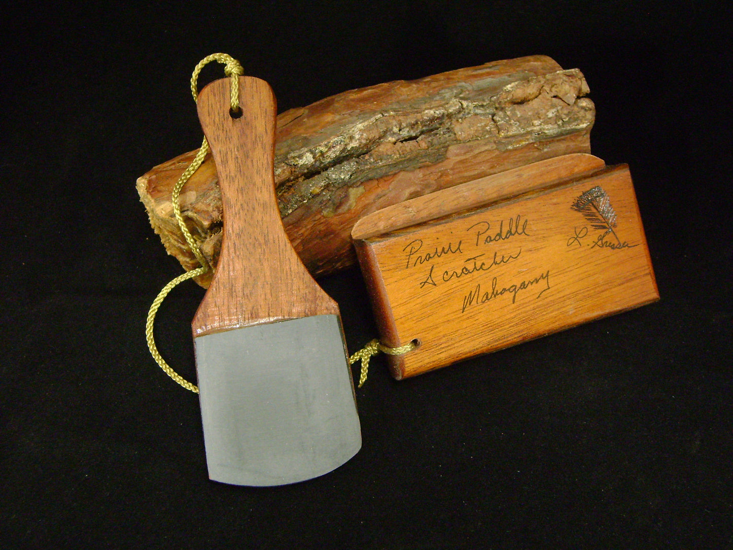 Mahogany Box with Mahogany/Slate Paddle Scratch Box Call