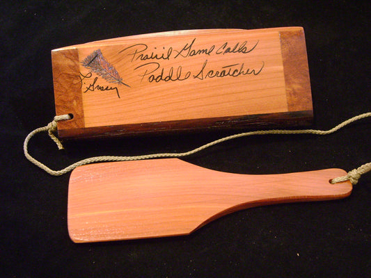 Red Cedar Deluxe Paddle Scratcher Call
